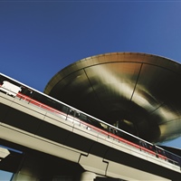 SMRT Train leaving Expo station